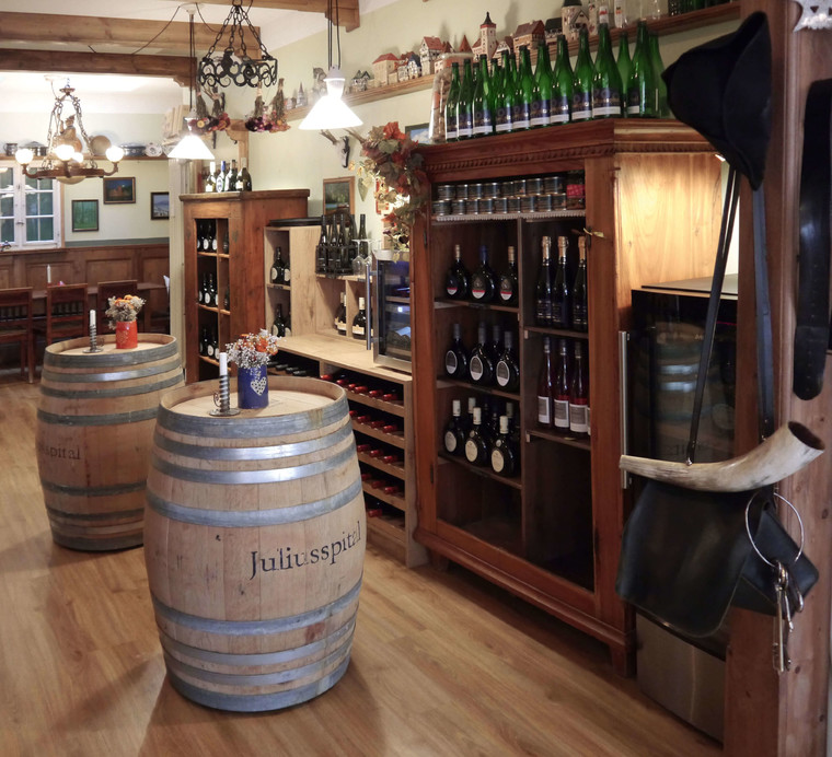 Wuerzburger-Nachtwaechter-Stueble-Vinothek